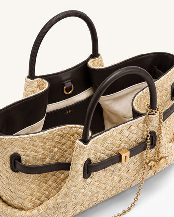 Maeve Sac cabas en paille synthétique avec breloque teckel en métal - Marron