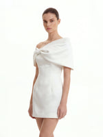 Mini-robe asymétrique en satin avec nœud - Blanc