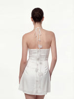 Mini-robe florale froncée à col halter - Blanc