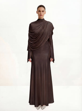 Robe longue moulante froncée avec châle transparent - Marron