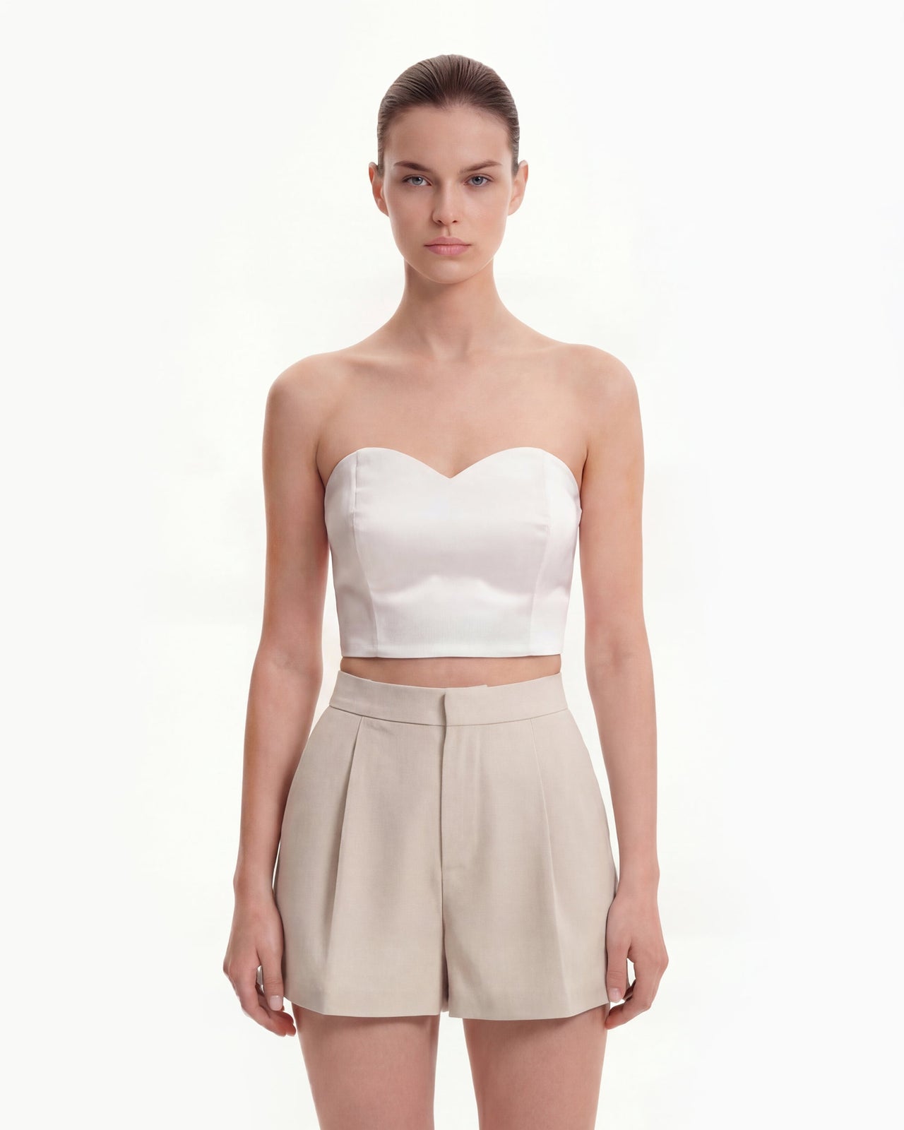 Short ajusté en coton tissé - Beige