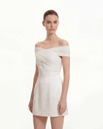 Mini-robe en satin avec licol croisé en tulle - Blanc