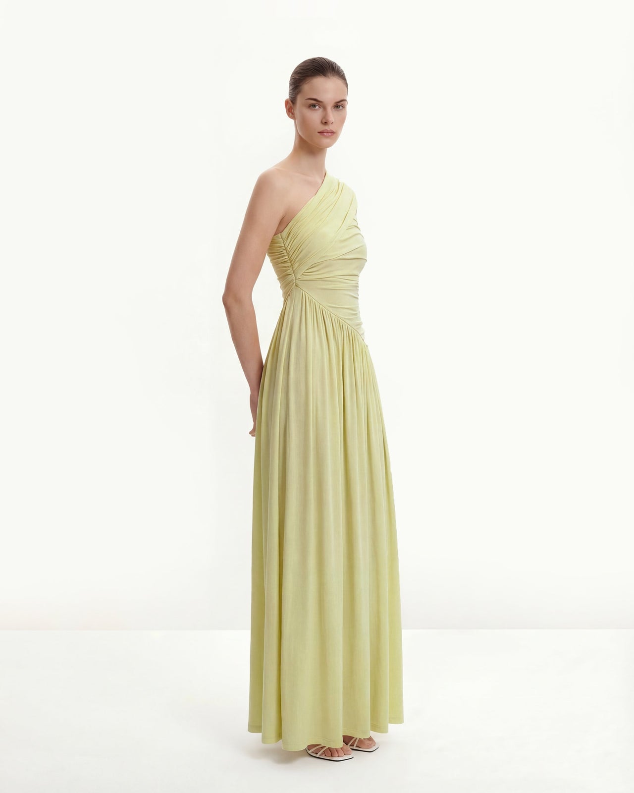Robe longue asymétrique à une épaule drapée avec traîne - Vert