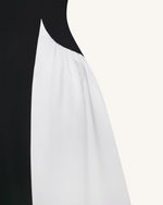 Maxi-robe sculpturale bustier à empiècements monochromes - Noir