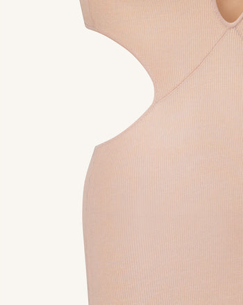 Robe longue en maille côtelée à découpes - Rose