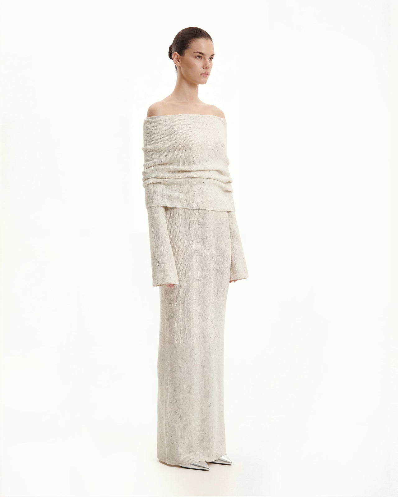 Robe longue en maille à épaules dénudées - Crème