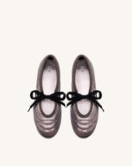 Ballerines Erika à Surpiqûres et Lacets – Marron Foncé