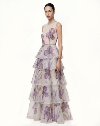 Robe Longue Organza Imprimé Iris à Volants Bordures Bijoux - Blanc/Violet