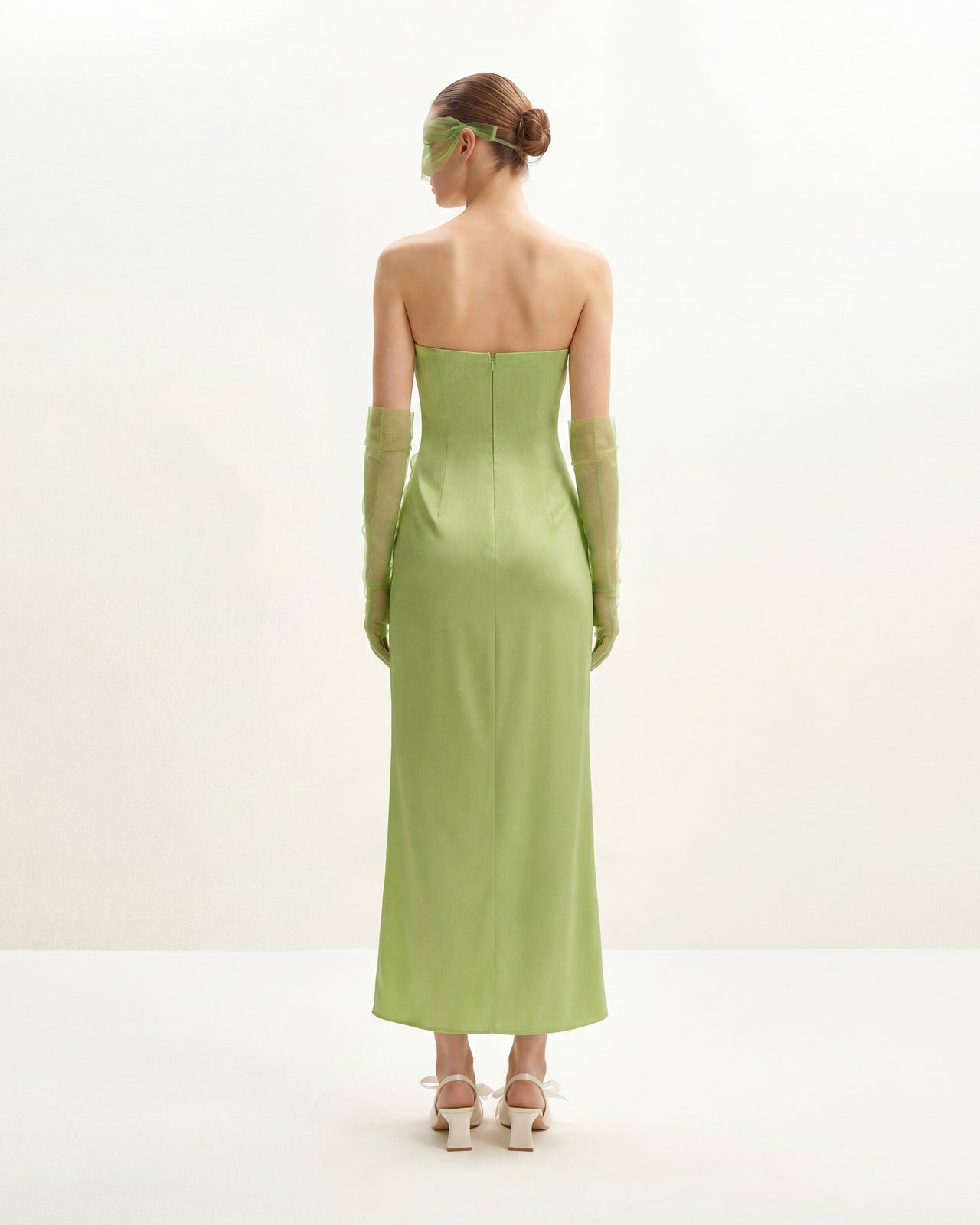 Robe longue à broderie florale - Vert