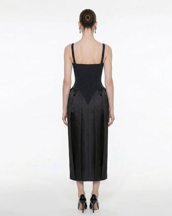 Robe midi à col carré et paniers - Noir
