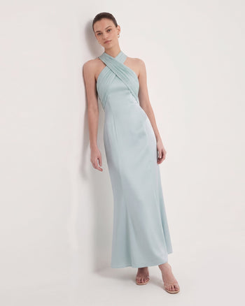 Robe longue dos nu croisé en satin plissé - Bleu poudré