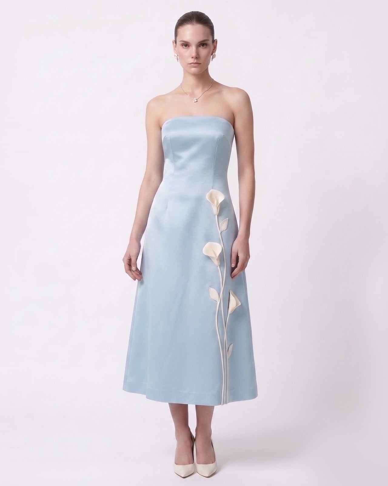 Robe midi bustier à appliqués floraux - Bleu clair