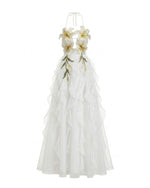 Robe longue à étages, dos nu, brodée de lys - Blanc
