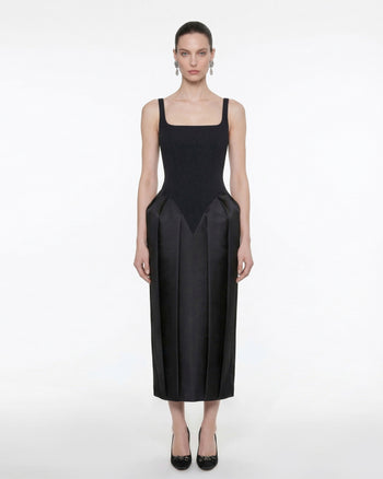 Robe midi à col carré et paniers - Noir