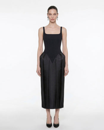 Robe midi à col carré et paniers - Noir