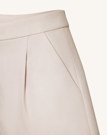 Short ajusté en coton tissé - Beige