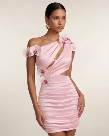 Robe courte froncée à découpes brodée d'orchidées - Rose poudré