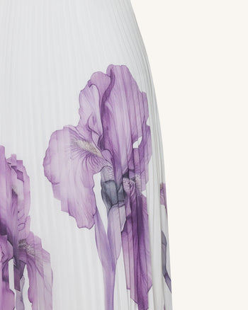 Robe longue plissée dos nu à col bijoux et imprimé Iris - Blanc/Violet