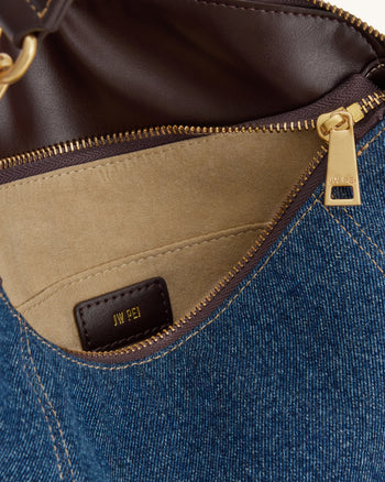 Jayla Sac porté épaule orné d'un pendentif métallique - Denim bleu