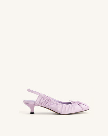 Solenne Escarpins à bride arrière froncés avec nœud en satin - Violet