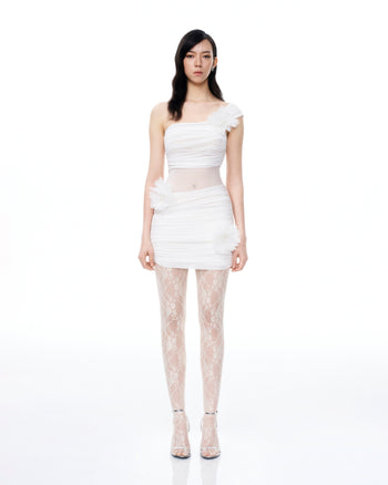 Robe courte Isidore à fleurs 3D et effet froissé – Blanc