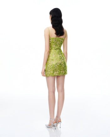 Robe courte à sequins Aurelia – Vert citron