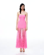 Robe en dentelle florale Evadne – Rose