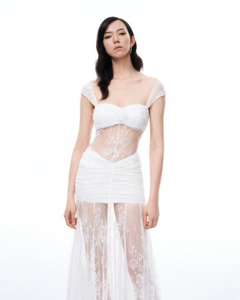 Robe en dentelle florale 3D Fiorentina – Blanche