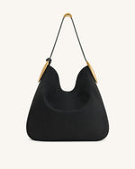 Sac Hobo Nina avec breloque en métal – Noir
