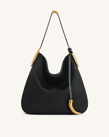 Sac Hobo Nina avec breloque en métal – Noir