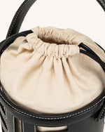 Sac à seau en cuir FEI à découpes - Noir
