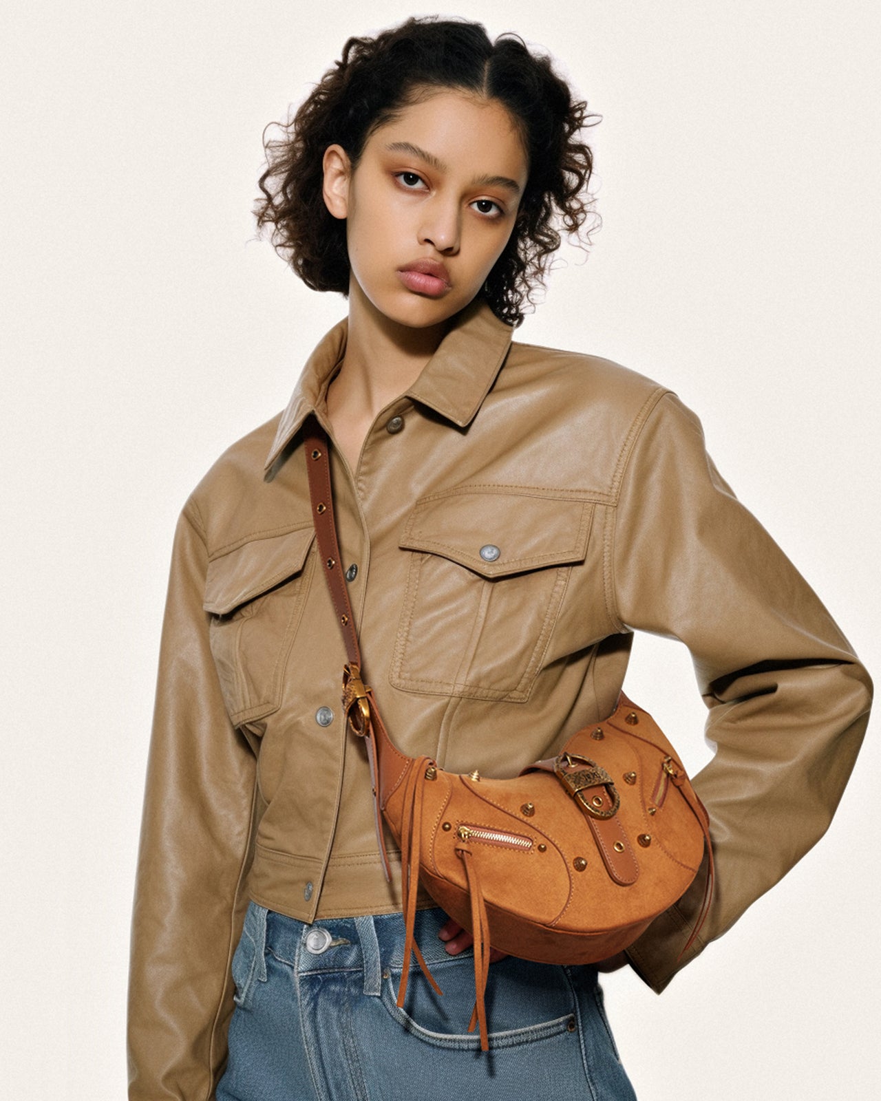 Sac à bandoulière en daim Tessa - Camel