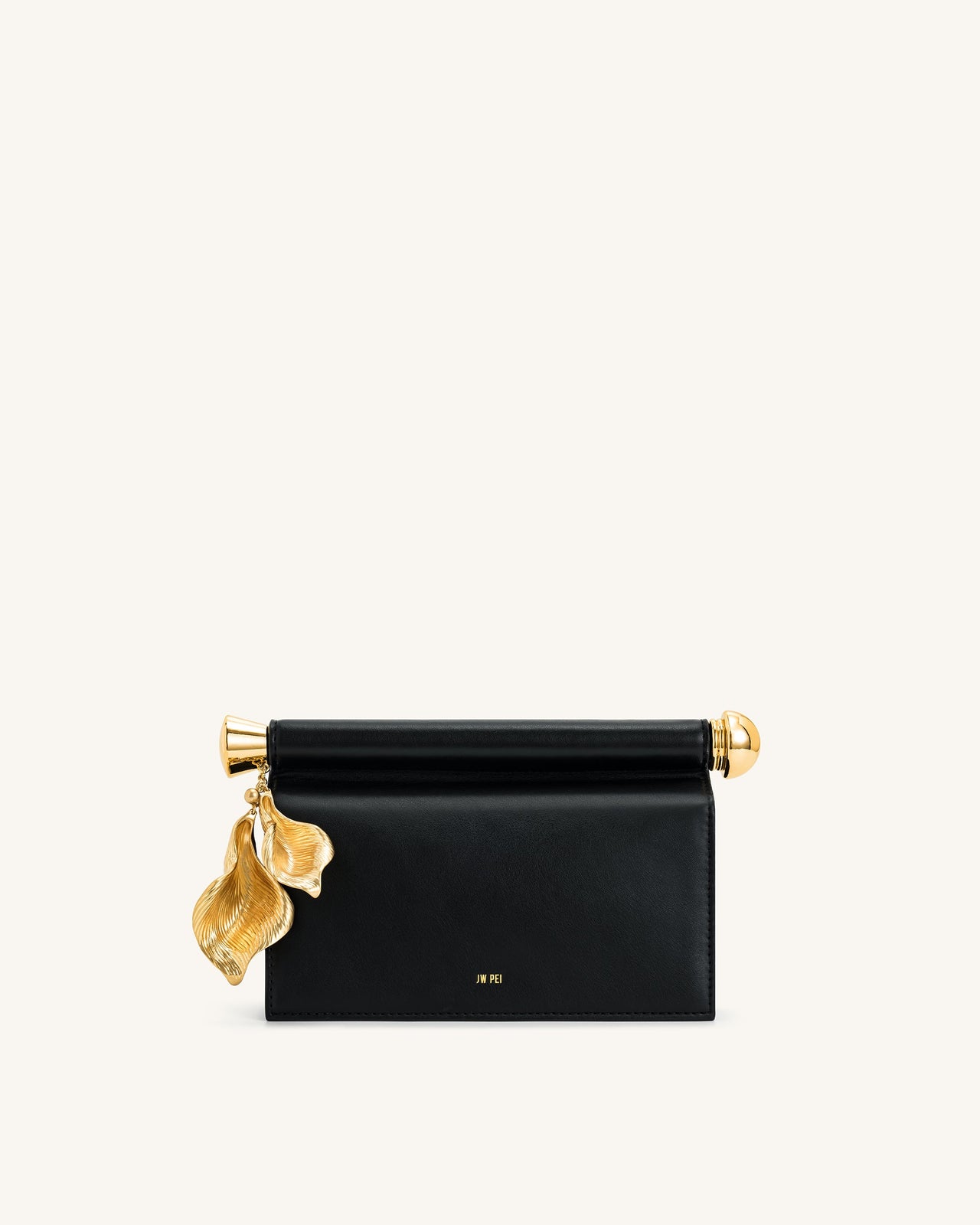 Pochette Holly ornée d'un pendentif en métal - Noir