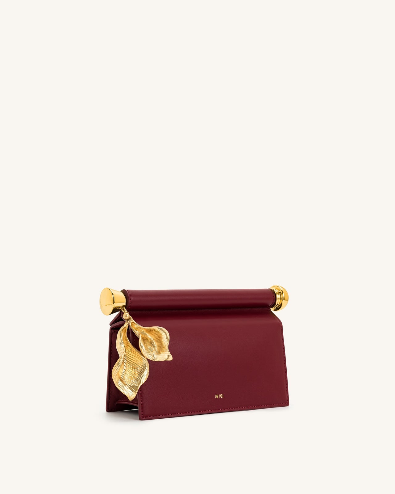 Pochette Holly ornée d'un pendentif en métal - Bordeaux