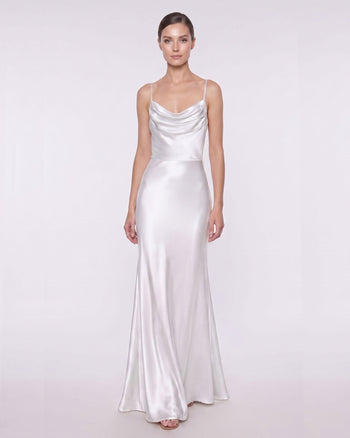 Robe longue en satin à col bénitier et fines bretelles - Blanc