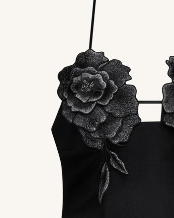 Robe Mini Brodée de Fleurs - Noire