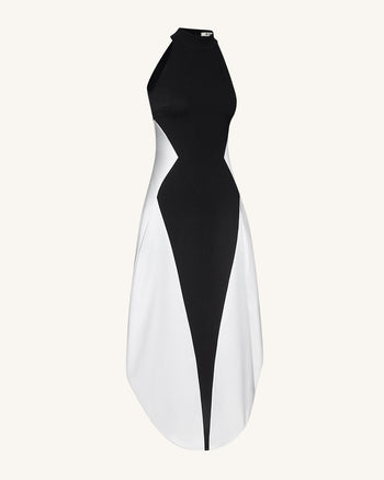 Robe longue monochrome à empiècements – Noir