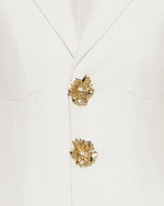 Robe blazer cintrée à boutons dorés – Blanc