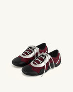 Baskets ballerines à lacets Caitlin en faux suède - Bordeaux et gris clair