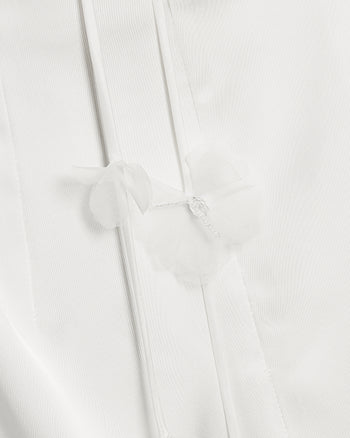 Satin Robe longue à fines bretelles et rubans floraux - Blanc