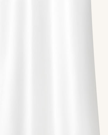 Jupe longue sirène en satin fluide – Blanc
