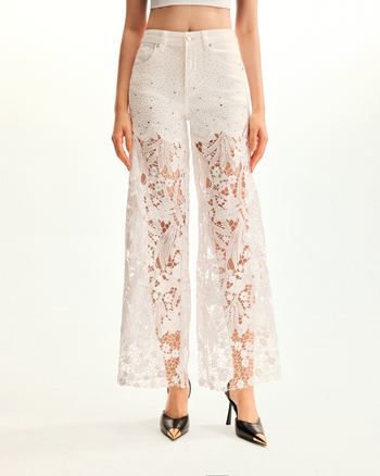Broderie Jean large taille haute en dentelle denim avec strass – Blanc