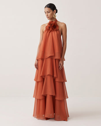 Poppy Robe longue à volants superposés et dos nu brodé - Orange brûlé