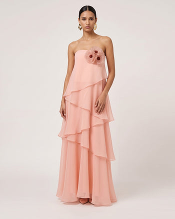 Poppy Robe longue asymétrique à volants sans bretelles brodée - Rose poudré