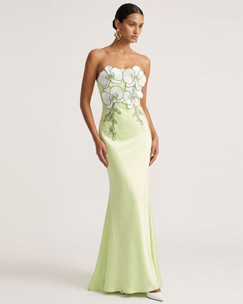 Robe longue fendue en satin sans bretelles avec fleurs 3D - Vert clair