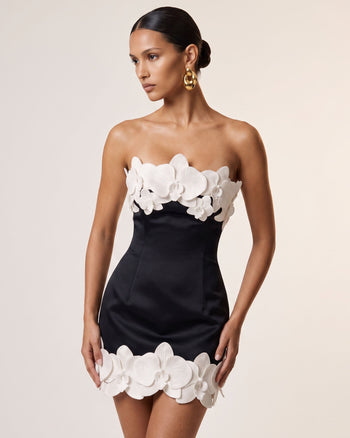 Robe courte bustier à garniture orchidée - Noir et ivoire
