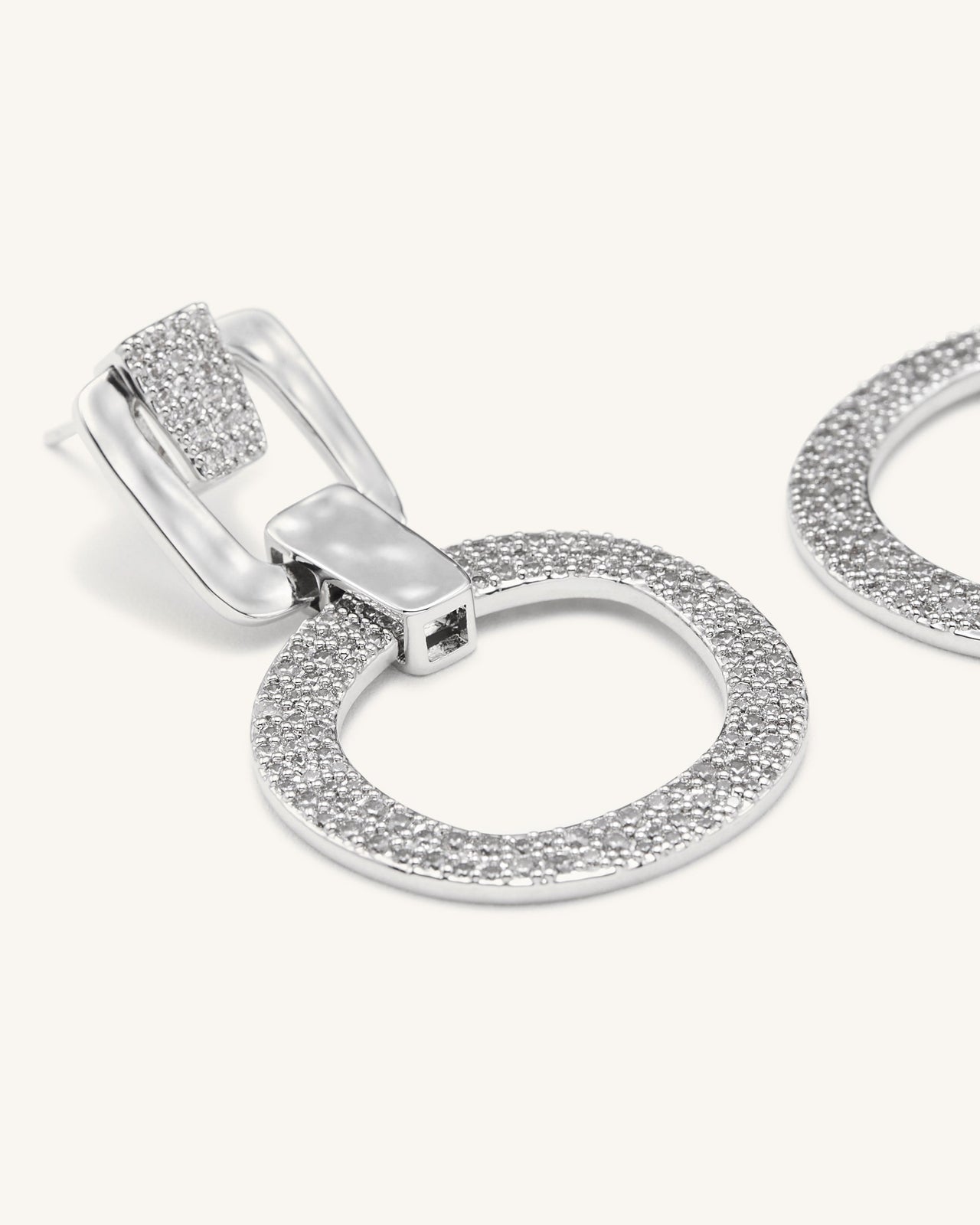Boucles D'oreilles Géométrique Ajourée - Plaqué Or Blanc 18ct & Zircon Blanc