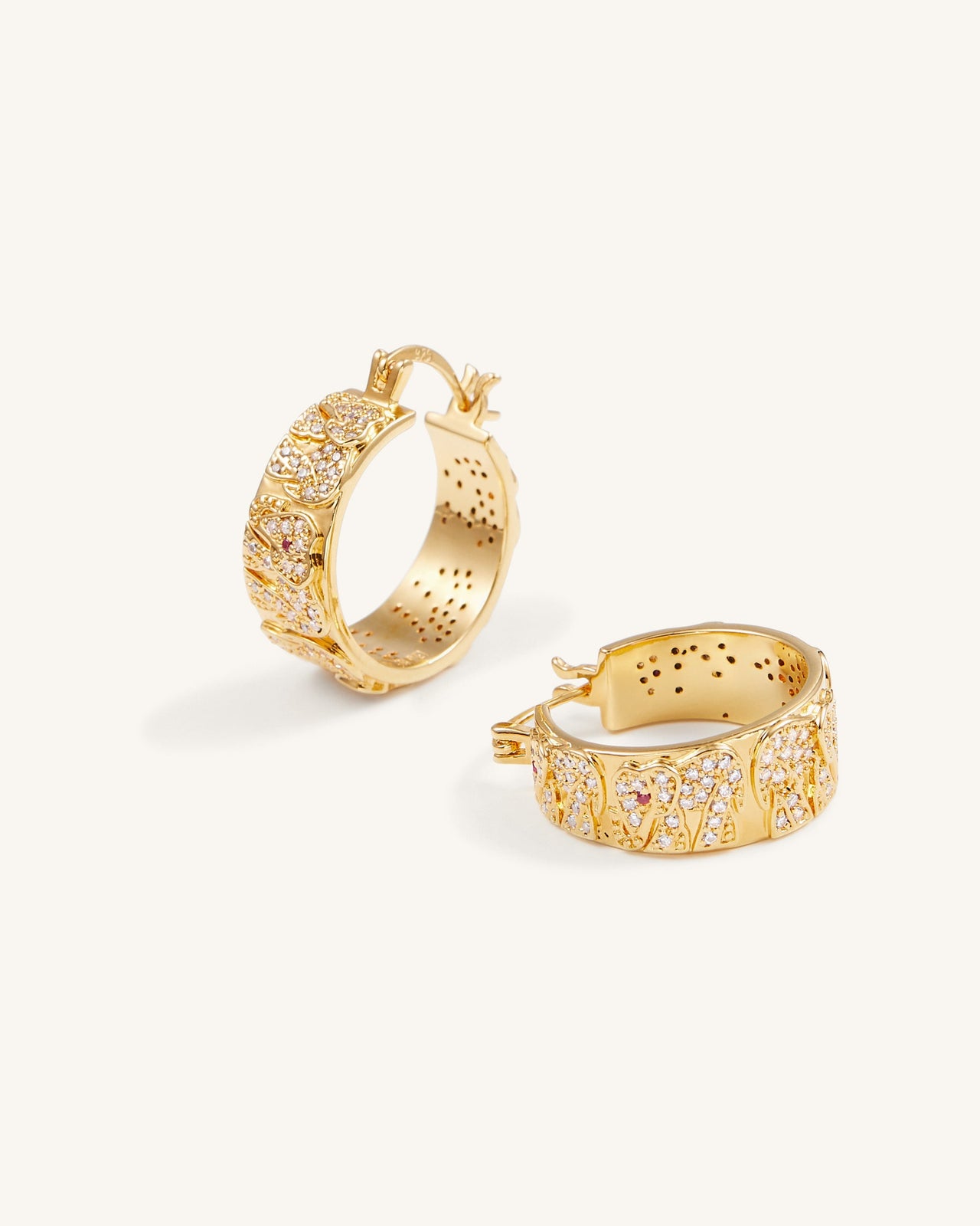 Boucles D'oreilles Eléphant - Plaqué Or 18ct & Zircon Blanc & Corindon Rouge