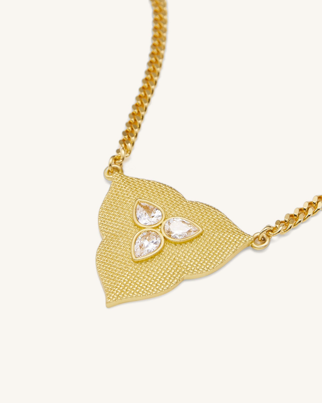 Collier pendentif feuille - Plaqué Or 18ct & Zircon blanc